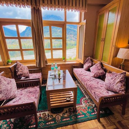 Snow Clad Riverview Hotel & Resort, Manali Manāli Exterior foto