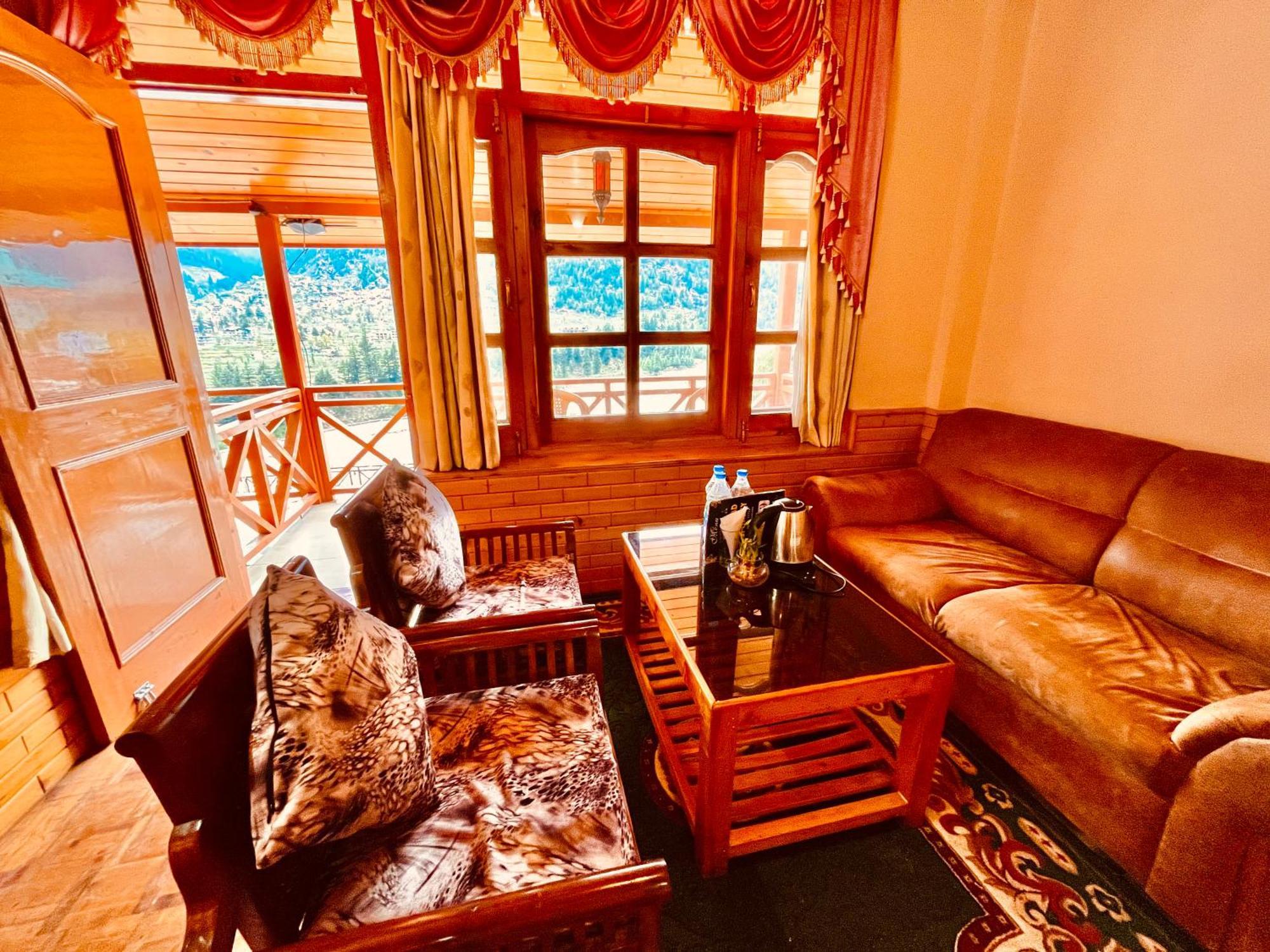 Snow Clad Riverview Hotel & Resort, Manali Manāli Exterior foto