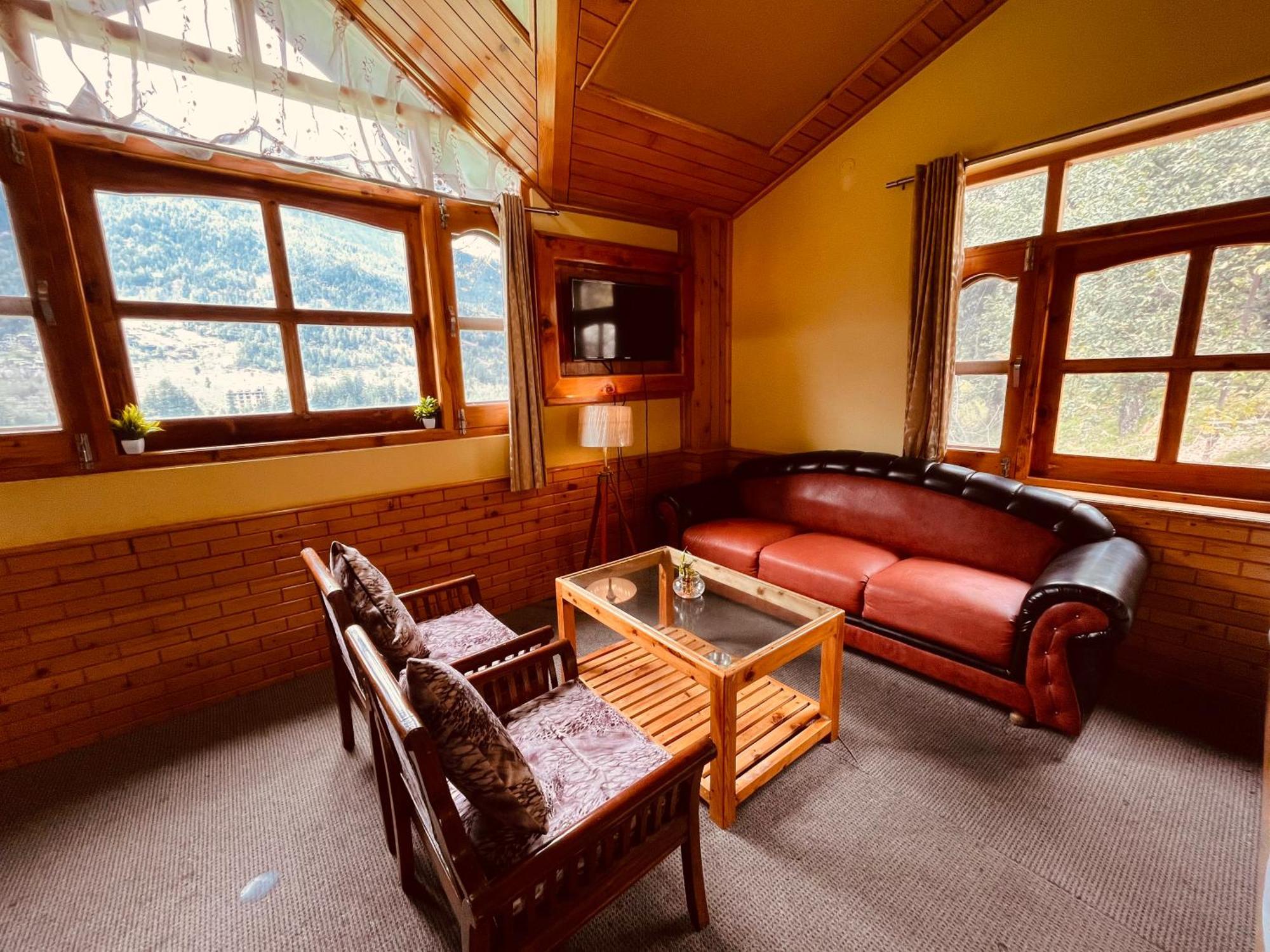 Snow Clad Riverview Hotel & Resort, Manali Manāli Exterior foto