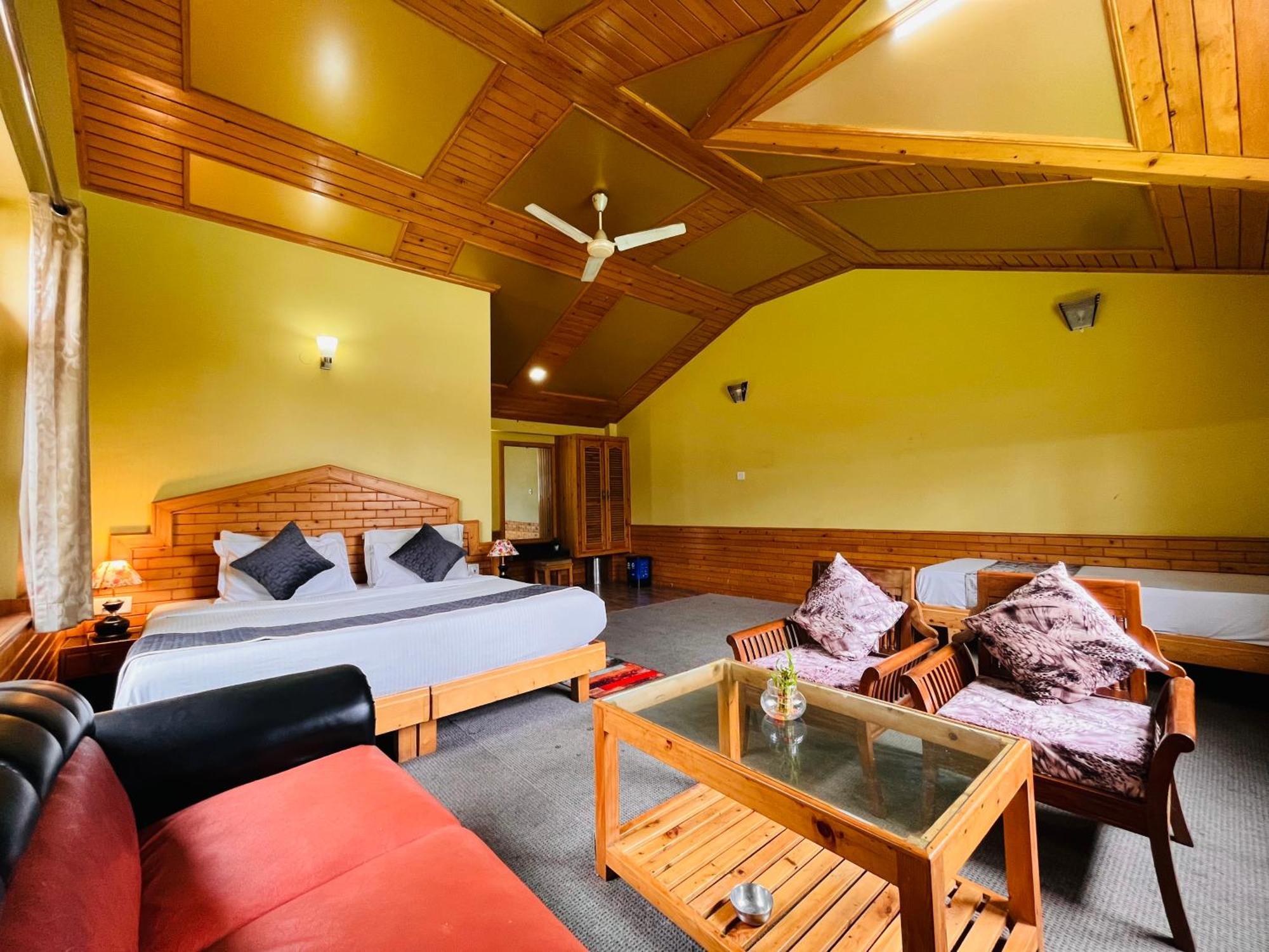 Snow Clad Riverview Hotel & Resort, Manali Manāli Exterior foto